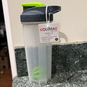 American Eagle Outfitters Gray and Green Shaker Cup